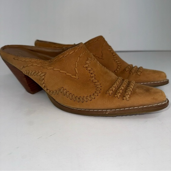 COLDWATER CREEK Western Suede Mules Clogs Size 8.5 - Picture 4 of 15